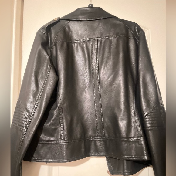 - Faux leather lined jacket - Picture 3 of 7